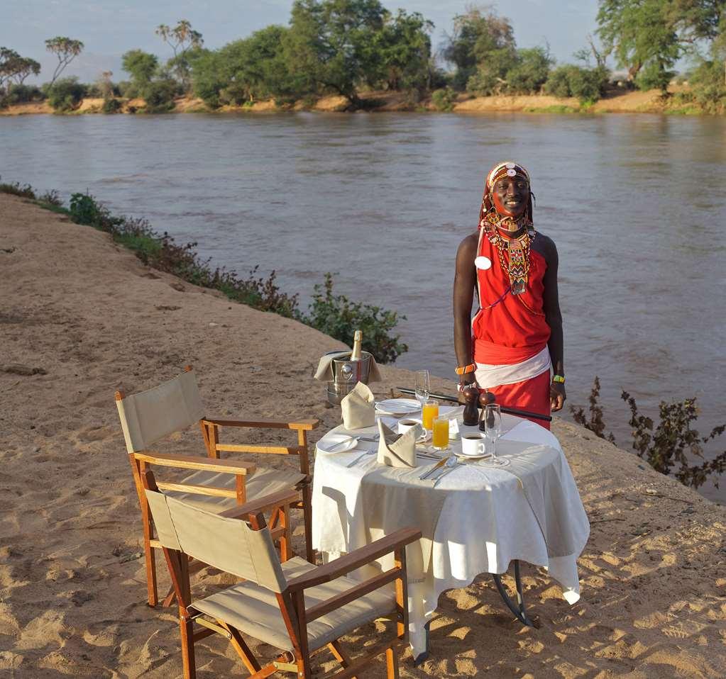 Ashnil Samburu Camp Hotel Restaurant billede